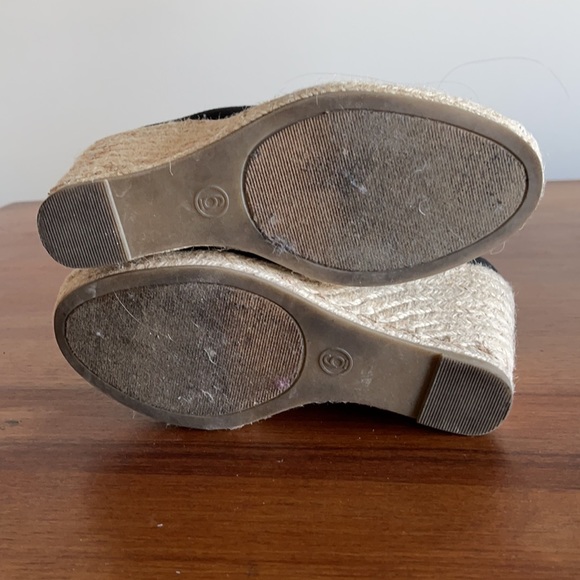 Classic black canvas espadrilles wedges, excellent condition  sz 6 - Picture 4 of 5
